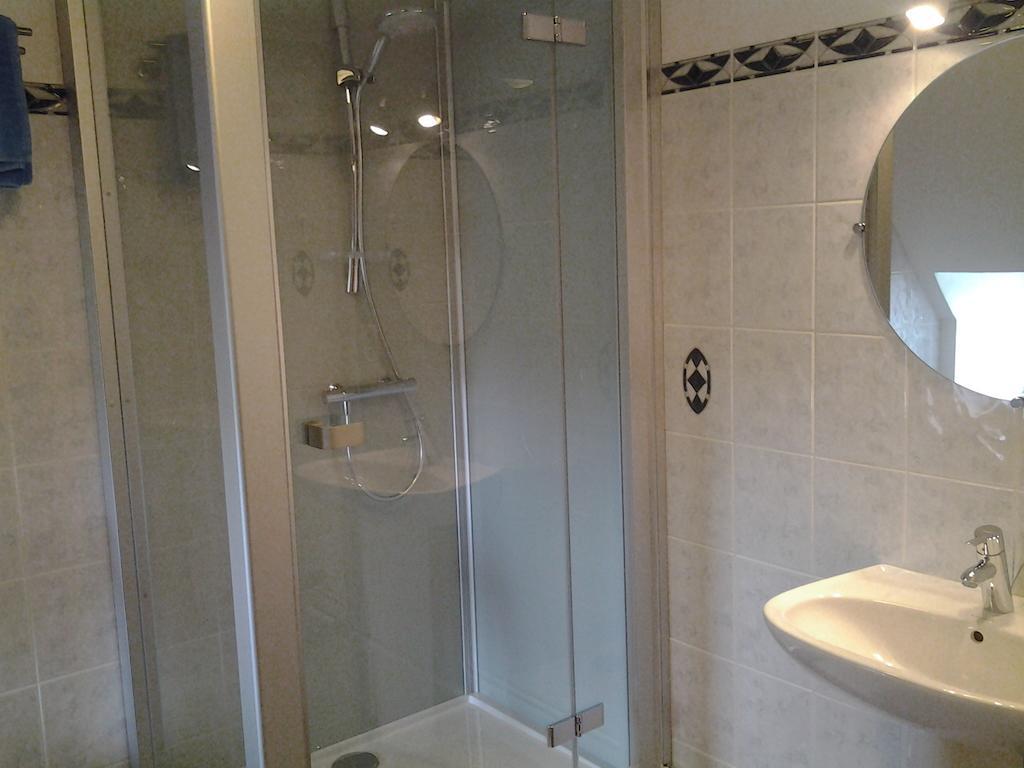 サレ Chambre D'Hotes La Maison De Barrouze Bed & Breakfast エクステリア 写真